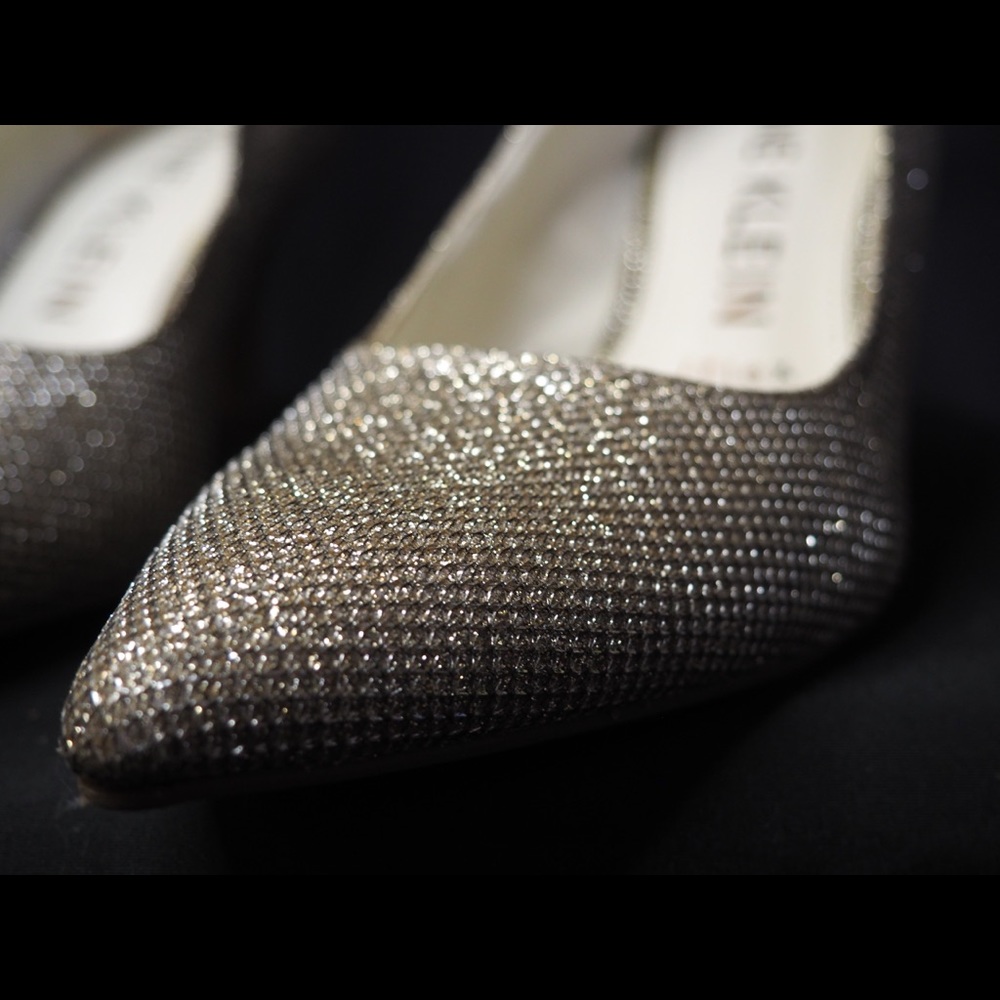 Shoes - Picture 10 of 11